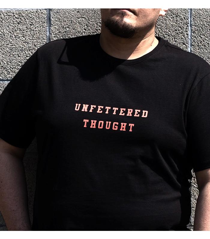 【WEB限定価格】【pd0525】大きいサイズ メンズ DANIEL DODD ヘヴィーウェイト 半袖 プリント Tシャツ UNFETTERED THOUGHT azt-2002123